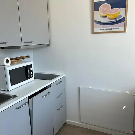 דירה --2ndhomes Comfy With Balcony In Kallio--
